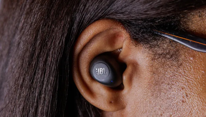 Наушники JBL Wave Buds Black - Купить в Москве